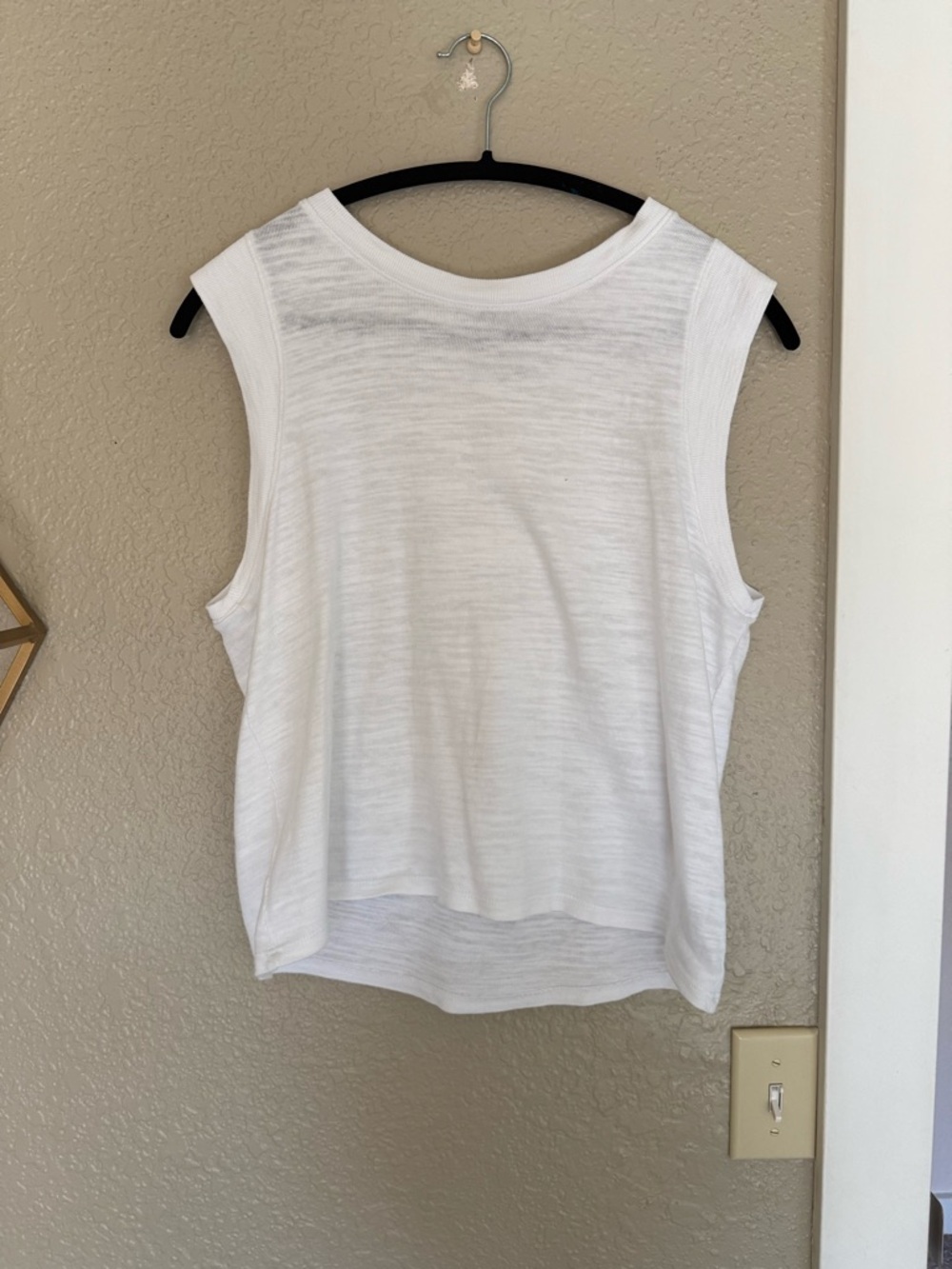 Sleeveless White Women's Tank Top